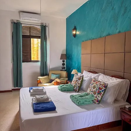 Tal Jordan Complex *