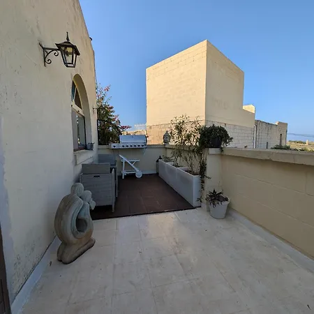 Tal Jordan Complex *