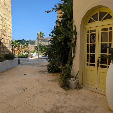 Tal Jordan Complex Għarb