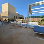 Tal Jordan Complex *