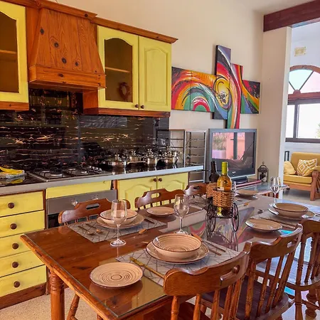 Tal Jordan Complex * Gharb (Gozo)