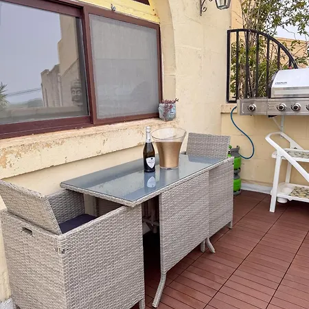 Tal Jordan Complex * Għarb