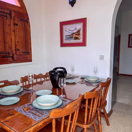 Tal Jordan Complex * Gharb (Gozo)