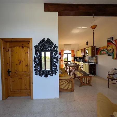 Tal Jordan Complex Apartment Gharb (Gozo)