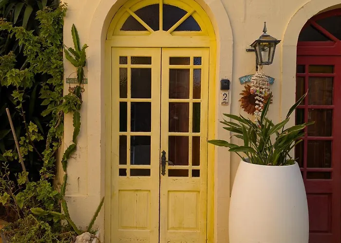 Tal Jordan Complex * Għarb